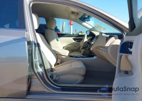 2013 Nissan Altima 2.5 Sv z USA, uszkodzony, nr VIN 1N4AL3AP5DC106091